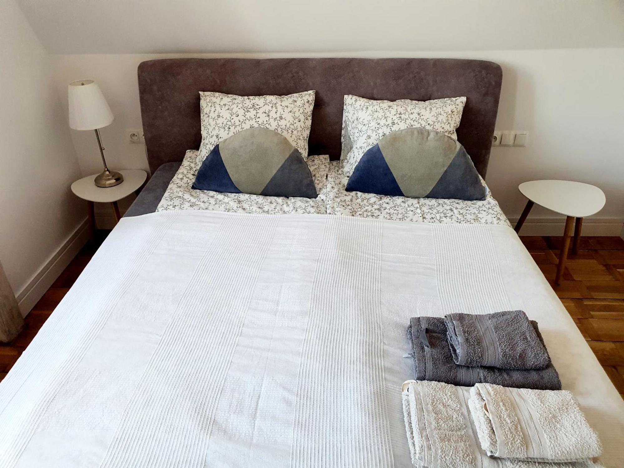 Klimatyczny Apartament Na Bydgoskim Przedmiesciu Stary Toruń Rum bild